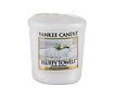 Dišeča svečka Yankee Candle Fluffy Towels 49 g