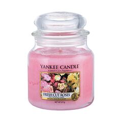 Dišeča svečka Yankee Candle Fresh Cut Roses 411 g