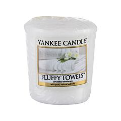 Dišeča svečka Yankee Candle Fluffy Towels 49 g